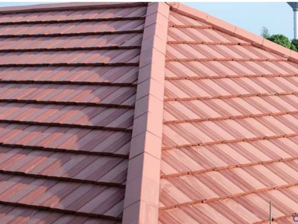 硯式通體紅平板瓦